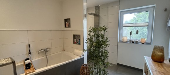 Adosado de 6 dormitorios en Altenkirchen, Germany No. 184544 29