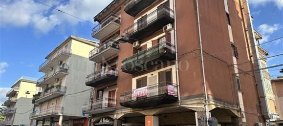 5 rooms Apartment in Mascalucia, Italy No. 219185 2