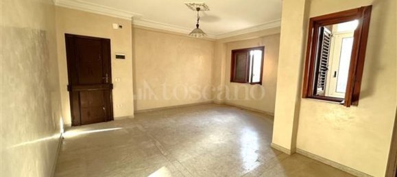 5 rooms Apartment in Mascalucia, Italy No. 219185 7