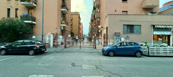 Apartamento de 1 dormitorio en Milan, Italy No. 321295 3