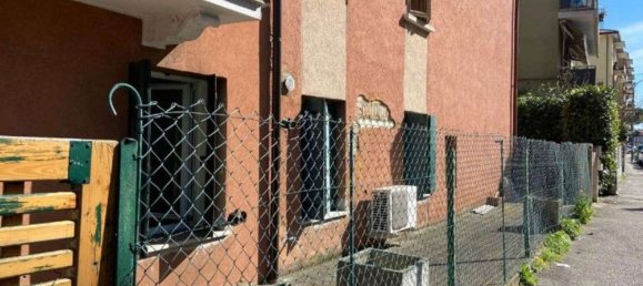 Квартира с 4 комнатами в Венеция, Италия № 53150 6