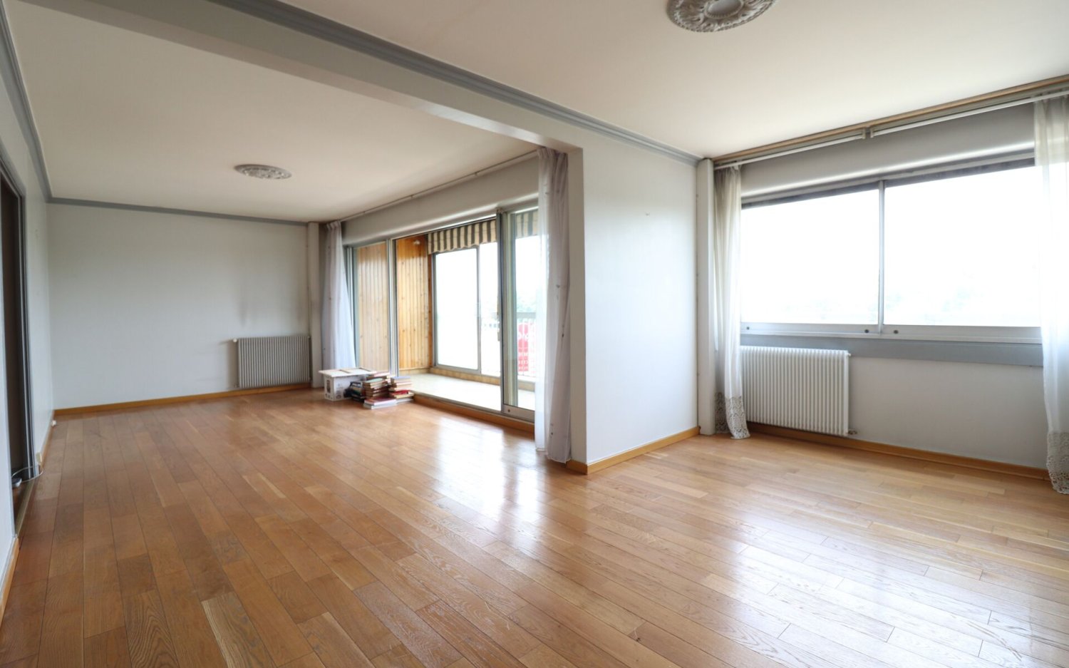 3 bedrooms Apartment in Juvisy-sur-Orge, France No. 168175