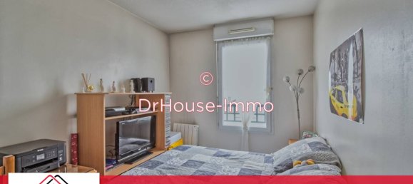 2 bedrooms Apartment in Mantes-la-Ville, France No. 133044 5