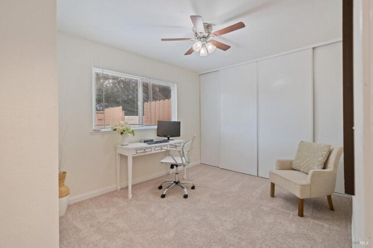 5 bedrooms House in Vallejo, USA No. 416409