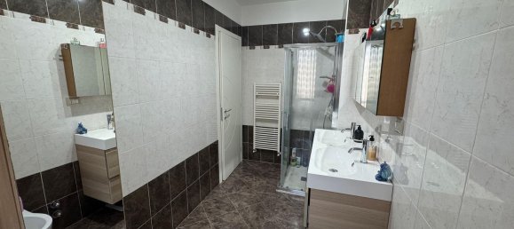 Duplex T6 em Pianezza, Italy N.º 334745 15