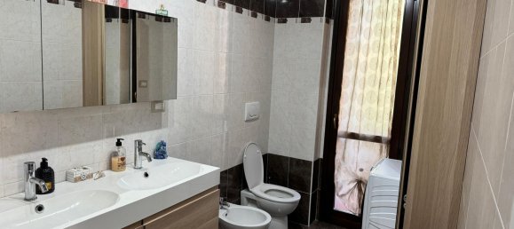 Duplex T6 em Pianezza, Italy N.º 334745 16