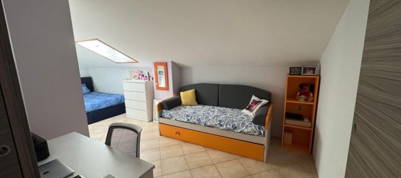 Duplex T6 em Pianezza, Italy N.º 334745 25
