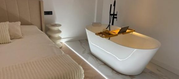 Apartamento de 3 dormitorios en Baza, Spain No. 186692 5