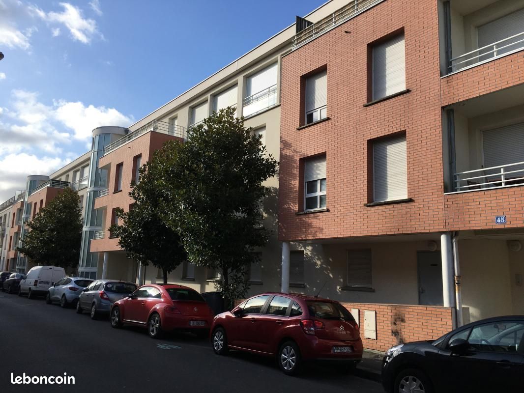 3 bedrooms Apartment in Tours, France No. 158818