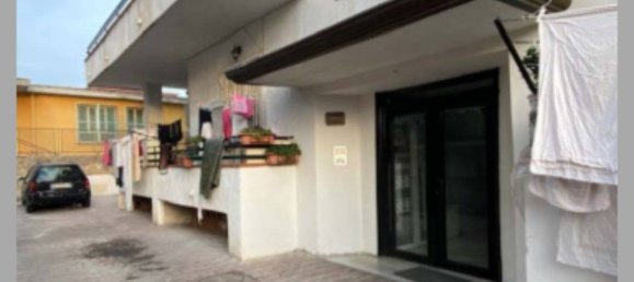 4 bedrooms Apartment in Pollena Trocchia, Italy No. 371817 5