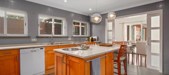 5 bedrooms Villa in Cascais, Portugal No. 117299 20