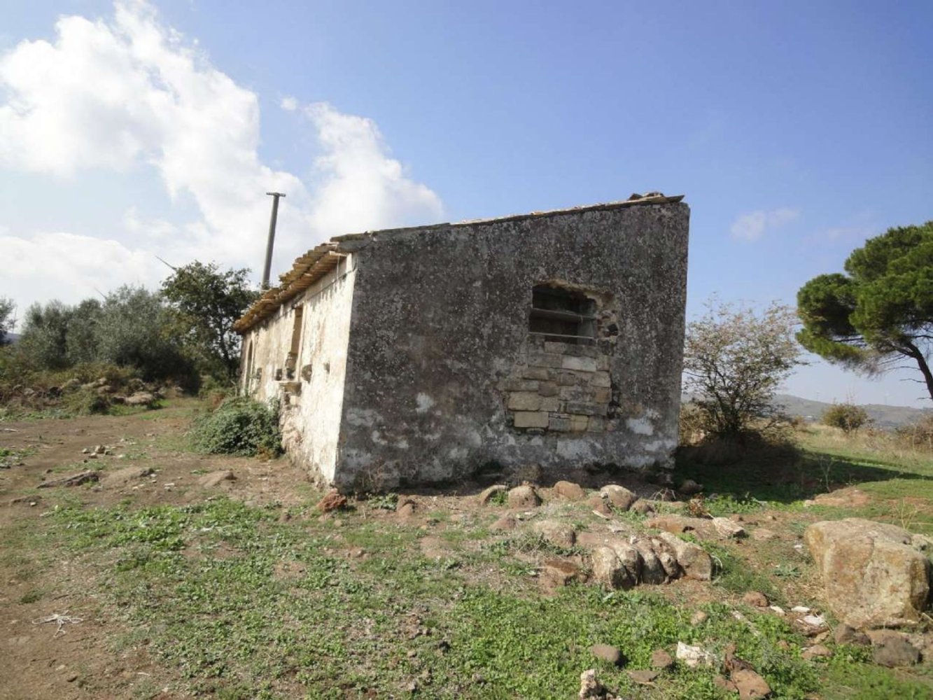 Terreno en Lentini, Italy 30319 m² No. 71711