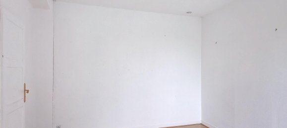 2 chambres Bâtiment à Cercottes, France No. 160427 6