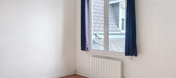 2 chambres Bâtiment à Cercottes, France No. 160427 5