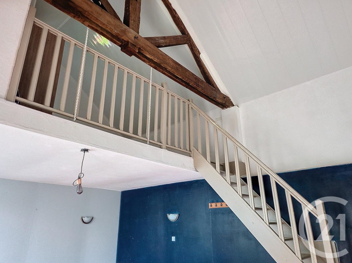 2 chambres Bâtiment à Cercottes, France No. 160427