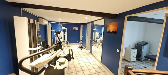 Gewerbliche Immobilie in Tourcoing, France 311m², Nr. 228688 14