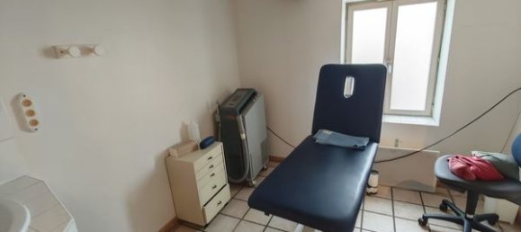 Gewerbliche Immobilie in Tourcoing, France 311m², Nr. 228688 12