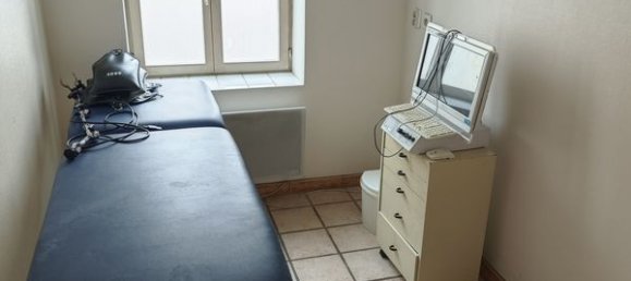 Gewerbliche Immobilie in Tourcoing, France 311m², Nr. 228688 8