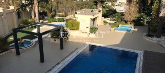 6 غرف نوم بنغالو في Mellieha, Malta رقم 2600 3