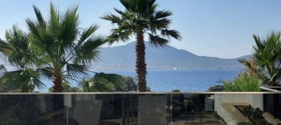 Квартира с 1 спальней в Пьетрозелла, Франция № 93883 2