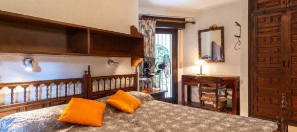 5 bedrooms House in Moraira, Spain No. 183677 28