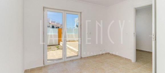 Дом с 4 спальнями в Эрисейра, Португалия № 148655 30