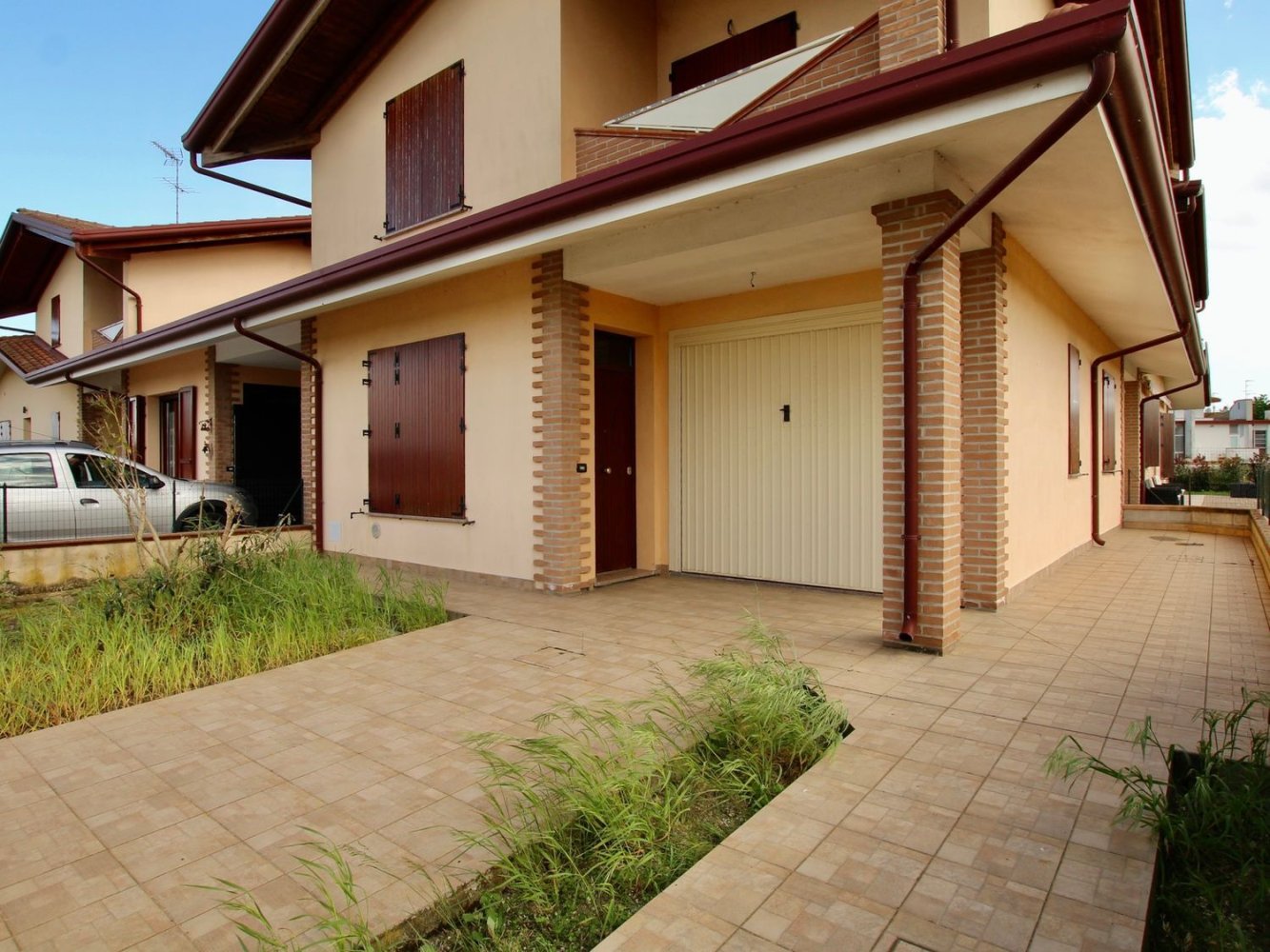 6 rooms House in Lagosanto, Italy No. 88492