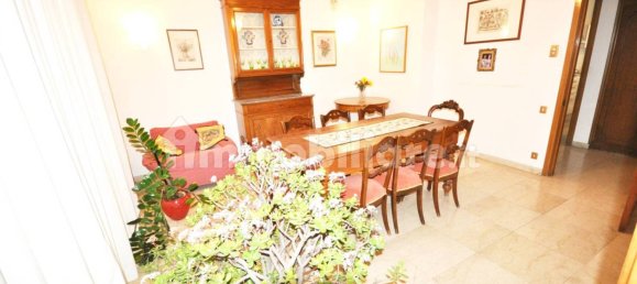 3 Schlafzimmer Wohnung in La Spezia, Italy, Nr. 227868 7