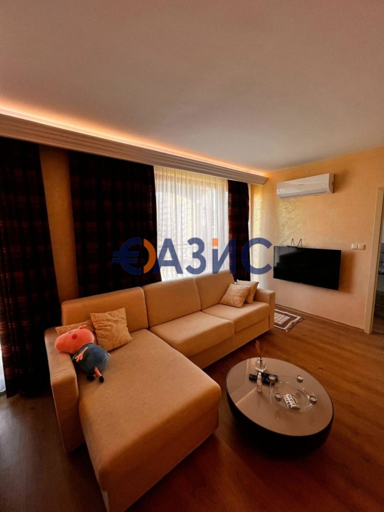 2 bedrooms Apartment in Sveti Vlas, Bulgaria No. 735