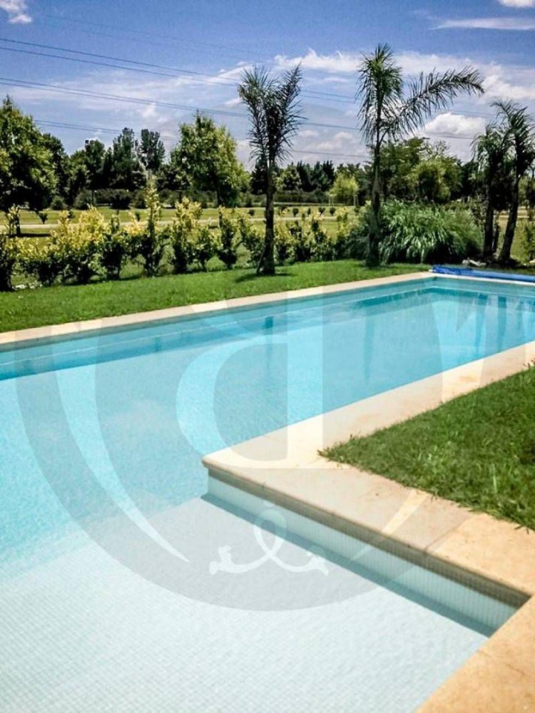 Casa T4 em Pilar, Argentina N.º 93627