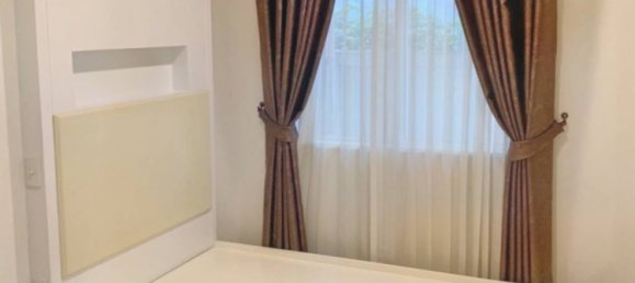 4 غرف نوم مقهى / مطعم في Samut Prakan, Thailand رقم 17967 9