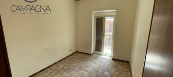5-salle Appartement à Delia, Italy No. 288503 10