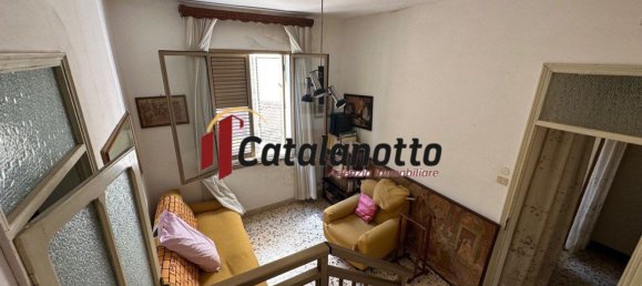 Casa de 2 habitaciónes en Castelvetrano, Italy No. 165273 13