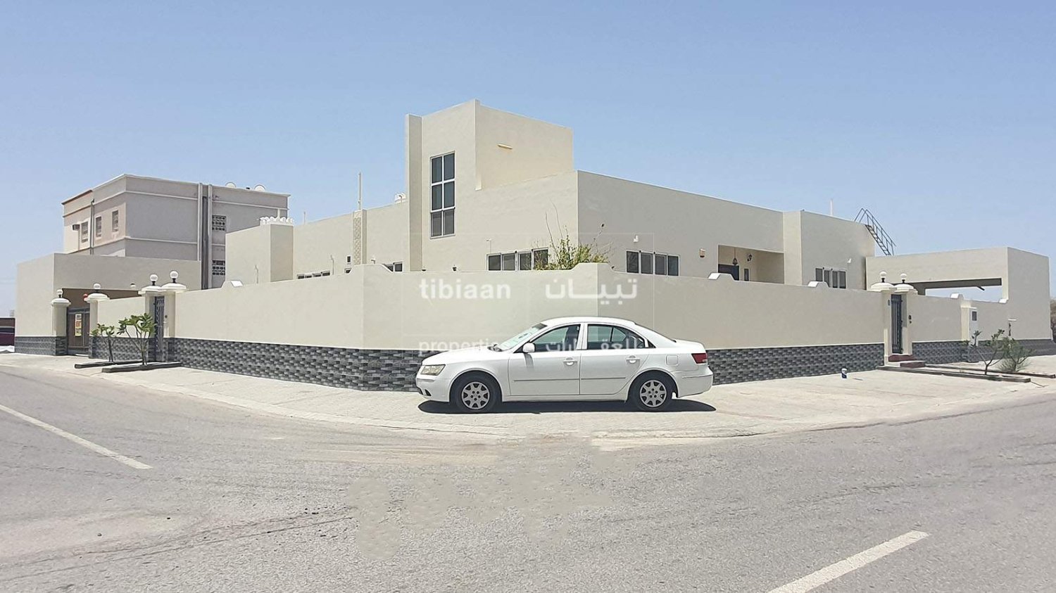 3 bedrooms Villa in As Sib, Oman No. 733