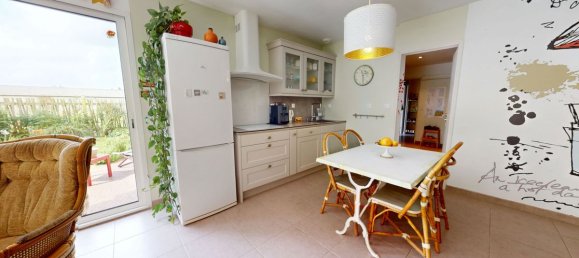 4 bedrooms House in Caen, France No. 356067 5