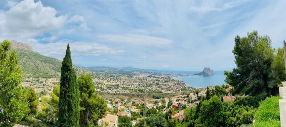 4 bedrooms Villa in Playa, Spain No. 2668 7