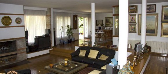 6 غرف نوم فيلا في Cabrils, Spain رقم 80 6