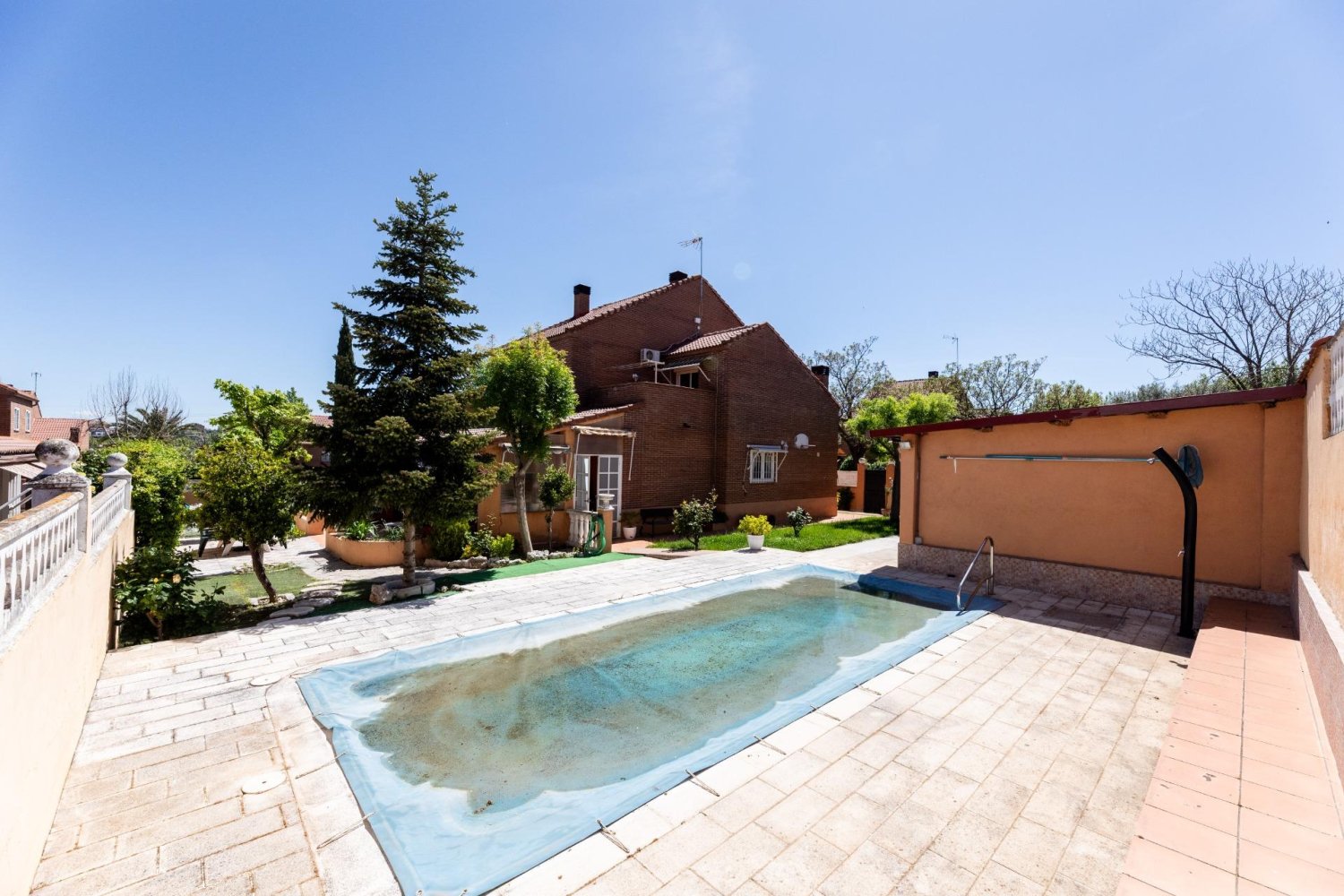 6 غرف نوم منزل في Arroyomolinos, Spain رقم 164338