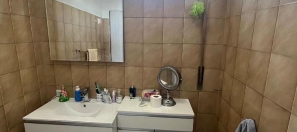 7 rooms Apartment in Massa, Italy No. 188974 9