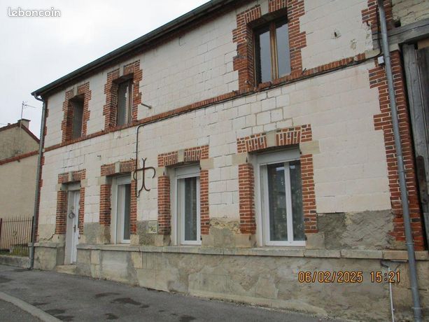 4 bedrooms House in Marne, France No. 305898