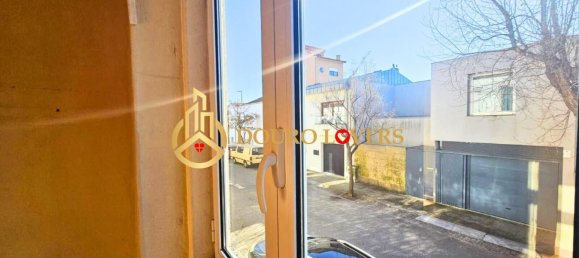 Villa de 4 dormitorios en Matosinhos, Portugal No. 103789 14