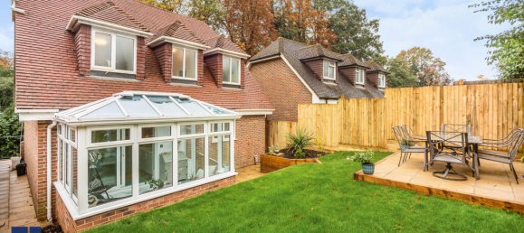 4 bedrooms House in Maidstone, United Kingdom No. 10660 2