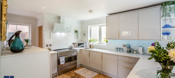 4 bedrooms House in Maidstone, United Kingdom No. 10660 29