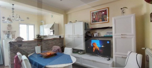 3-Zimmer Wohnung in Bari, Italy, Nr. 20681 2