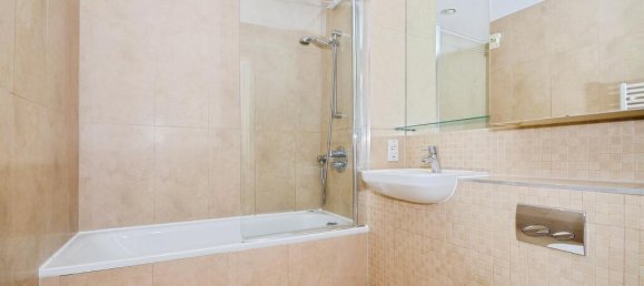 Studio in Wembley, United Kingdom No. 6408 5