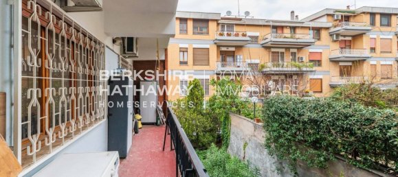 Apartamento de 4 divisões em Rome, Italy N.º 48603 3
