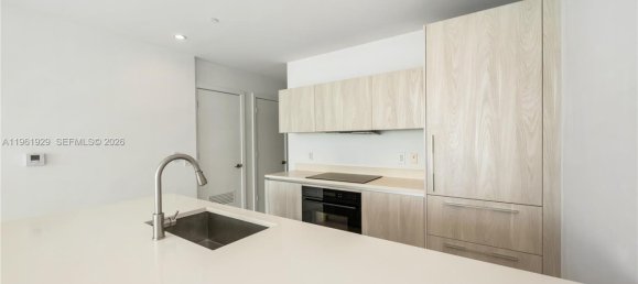 2 Schlafzimmer Gewerbliche Immobilien in Miami, USA, Nr. 615566 18