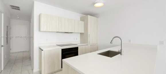 2 Schlafzimmer Gewerbliche Immobilien in Miami, USA, Nr. 615566 22