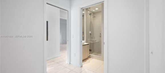 2 Schlafzimmer Gewerbliche Immobilien in Miami, USA, Nr. 615566 9