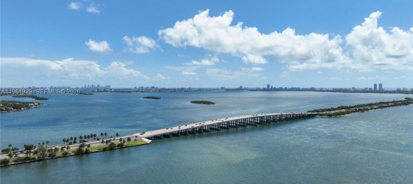 2 Schlafzimmer Gewerbliche Immobilien in Miami, USA, Nr. 615566 15